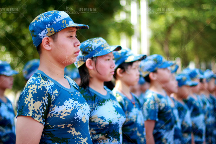 迷彩小兵夏令營(yíng)第二期國(guó)防園